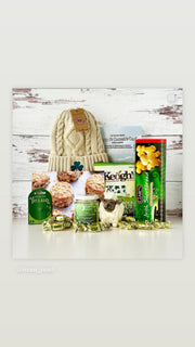 Aran knit shamrock embroidery hat/beanie