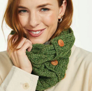 Supersoft Merino lButton Snood in Green – Aran Woollen Mills