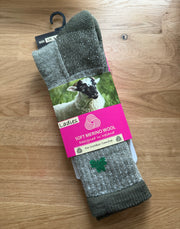 Soft Marino Wool Sock ~ Green UK4-7