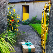 ‘The April 2025 MyIrelandBox ☘️’