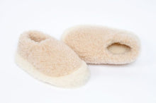 Load image into Gallery viewer, Irish wool Slippers