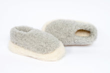 Load image into Gallery viewer, Irish wool Slippers